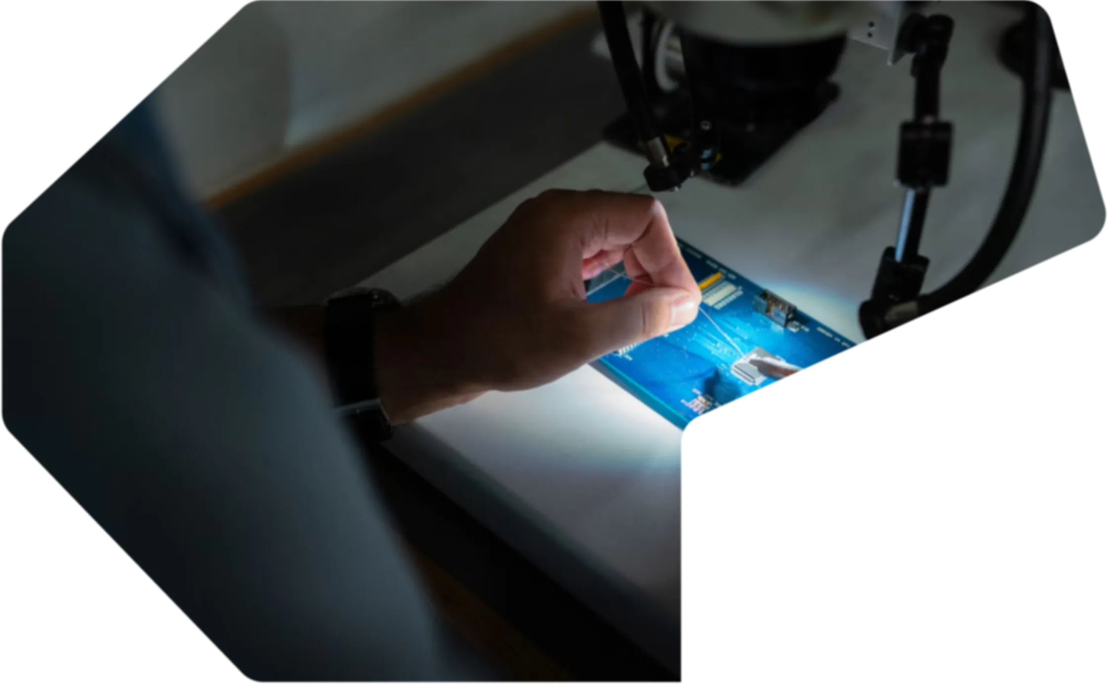 Diseño de PCB profesional por Ralorotech — circuito impreso multicapa listo para producción